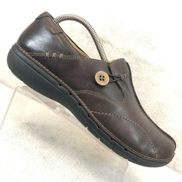 clarks un loop loafers